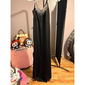 Faeriesty Statement Neckline Black Evening Gown - Sleek Silhouette Sz S